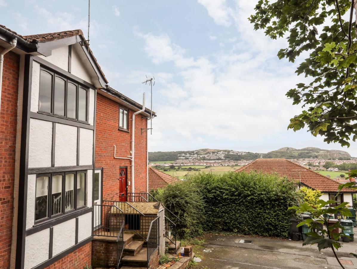 39 Alwen Drive Apartment Rhos-on-Sea Exterior photo